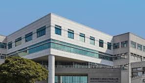 鴻海公告11月營收8,443億元 年增25.5% AI產品為主要成長引擎